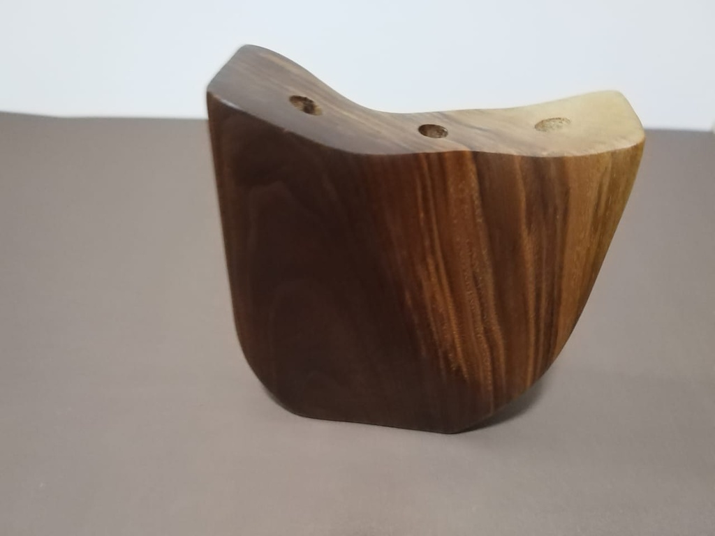 فازة للورد بخشب الجوز