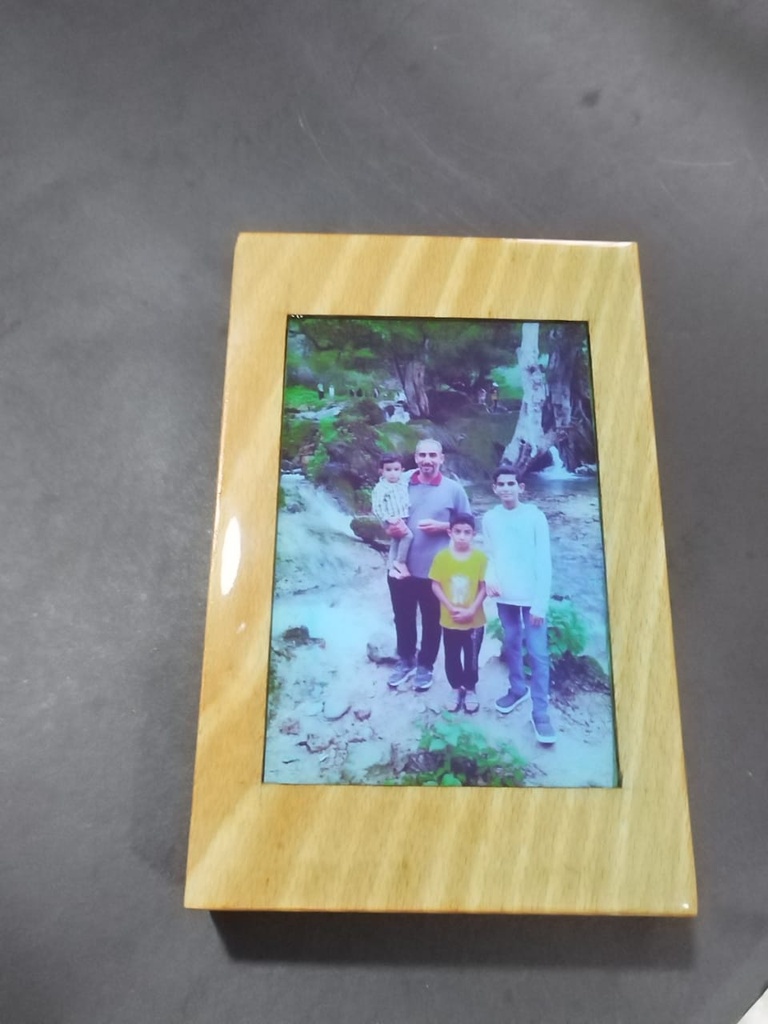 دروع تذكارية بخشب الاش